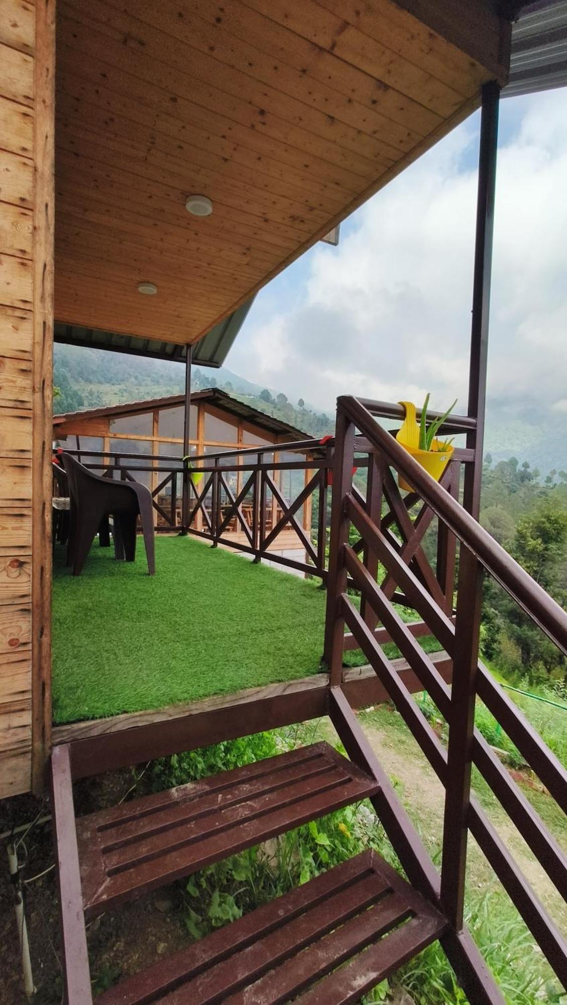 The Sunbird Retreat Resort Nainital Εξωτερικό φωτογραφία