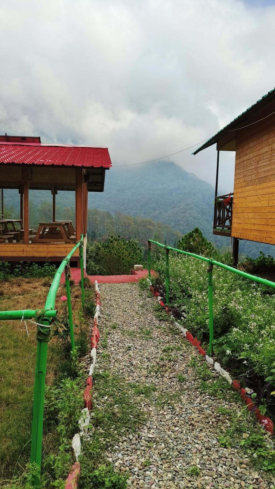 The Sunbird Retreat Resort Nainital Εξωτερικό φωτογραφία